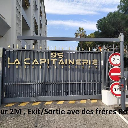 Grand Studio Neuf Face Port Et Plage, Parking Prive Golfe-Juan Kültér fotó